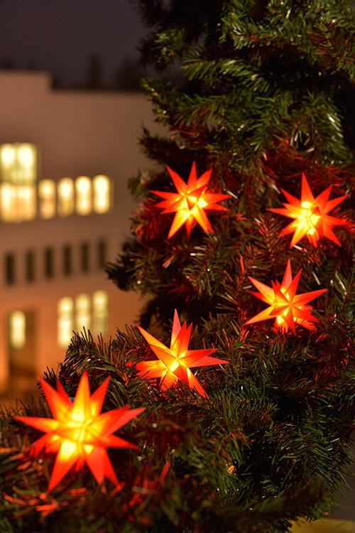 Sternchen LED-Lichterkette - rot-gelb